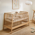 Bild in Galerie-Betrachter laden, Leander Linea Luna Matratze 120cm Comfort im Babybett