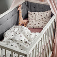 Bild in Galerie-Betrachter laden, Luna™ Babybett 120x60cm, white/oak